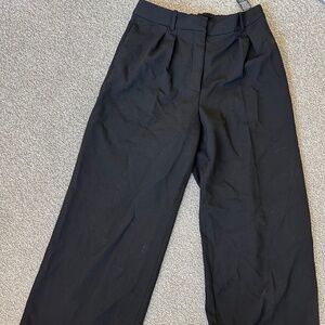 Aritzia Babaton effortless black pants size 10